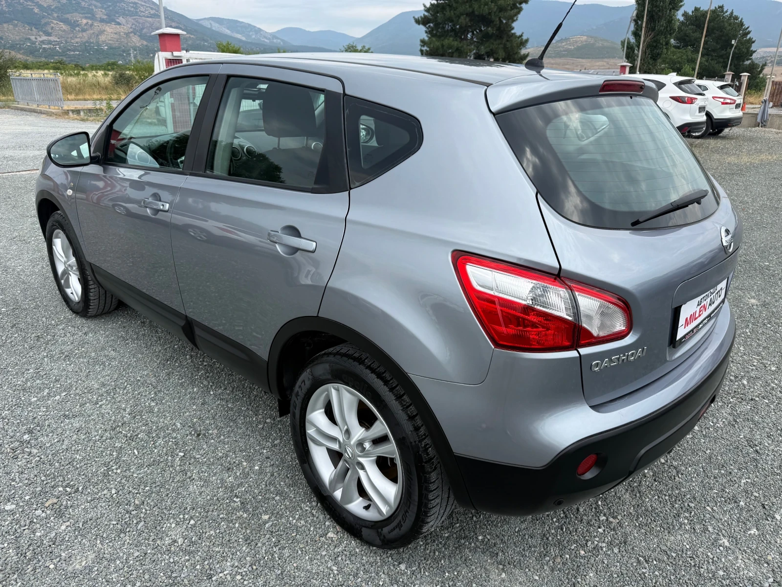 Nissan Qashqai (KATO НОВА)^(АГУ), снимка 8 - Автомобили и джипове - 55388075