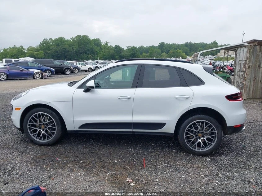 Porsche Macan Автокредит Цена до България, снимка 8 - Автомобили и джипове - 55463450