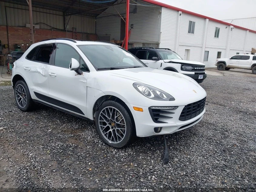 Porsche Macan Автокредит Цена до България, снимка 3 - Автомобили и джипове - 55463450