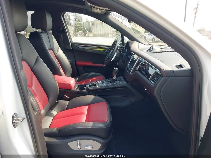 Porsche Macan Автокредит Цена до България, снимка 10 - Автомобили и джипове - 55463450