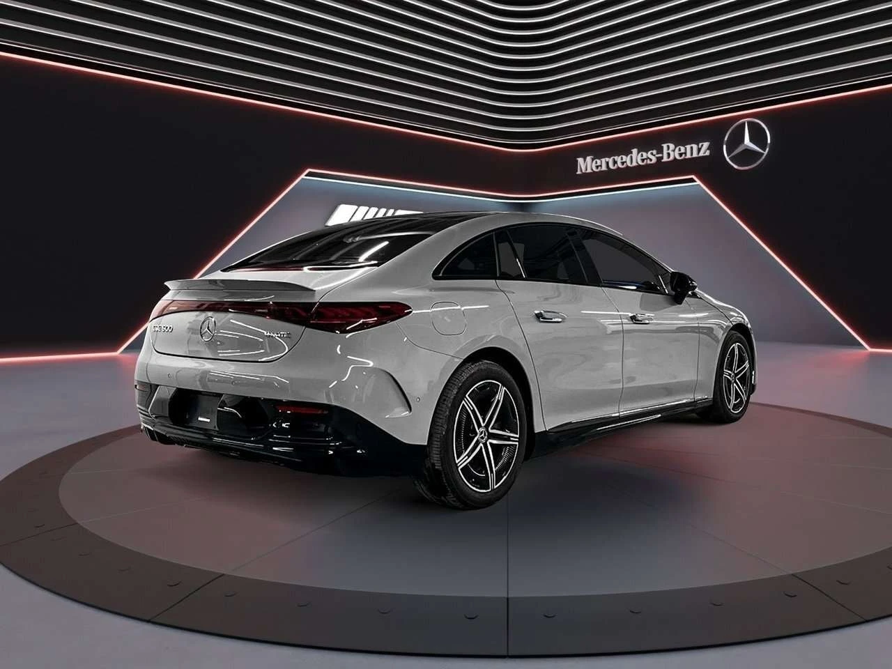 Mercedes-Benz EQE 500 4MATIC AMG | ПРЕДСТАВИТЕЛСТВО НА MERCEDES, снимка 4 - Автомобили и джипове - 56132226