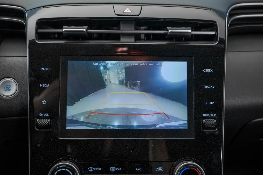 Hyundai Tucson Preferred AWD * DIS * ПОДГРЕВ * КАМЕРА, снимка 11 - Автомобили и джипове - 56182013