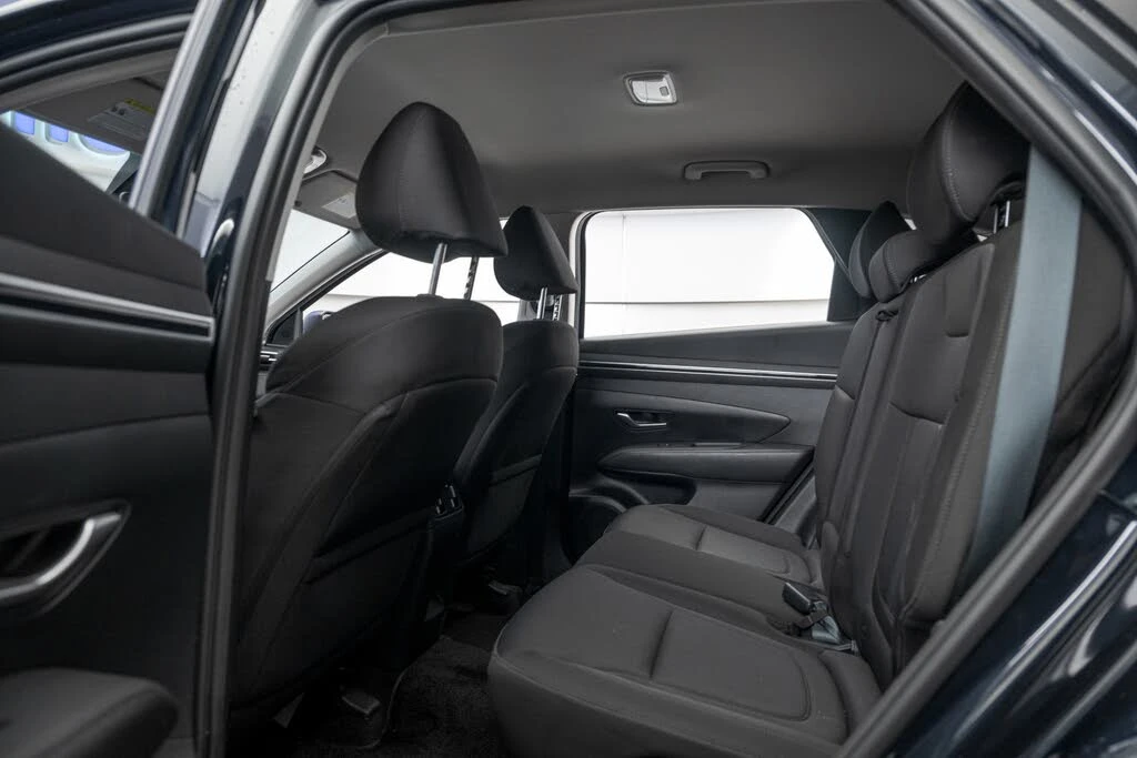 Hyundai Tucson Preferred AWD * DIS * ПОДГРЕВ * КАМЕРА, снимка 10 - Автомобили и джипове - 56182013