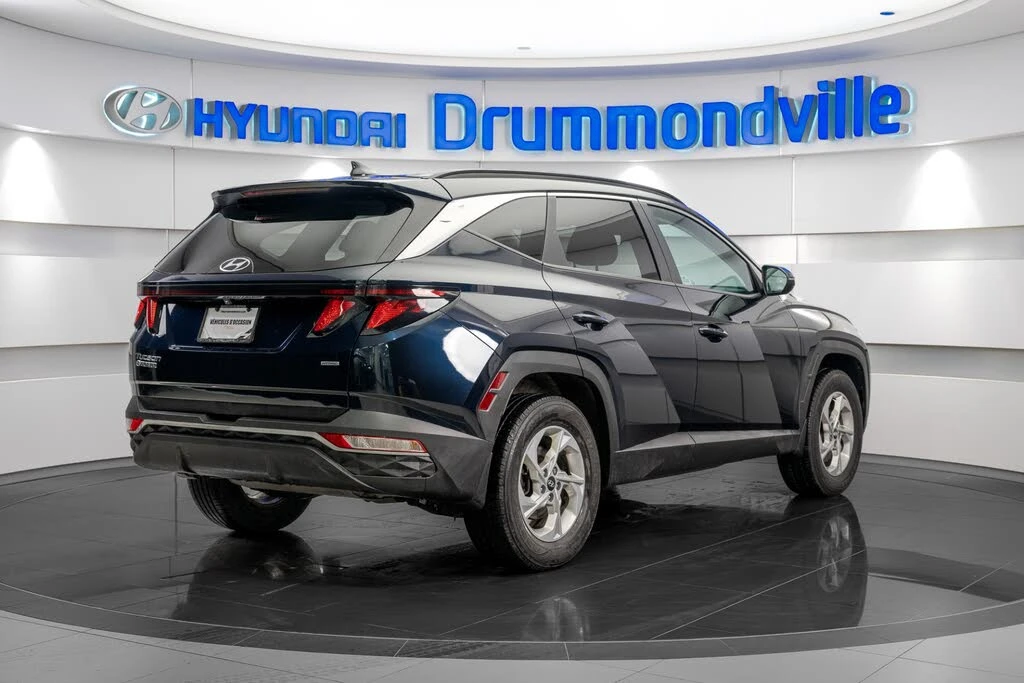 Hyundai Tucson Preferred AWD * DIS * ПОДГРЕВ * КАМЕРА, снимка 4 - Автомобили и джипове - 56182013