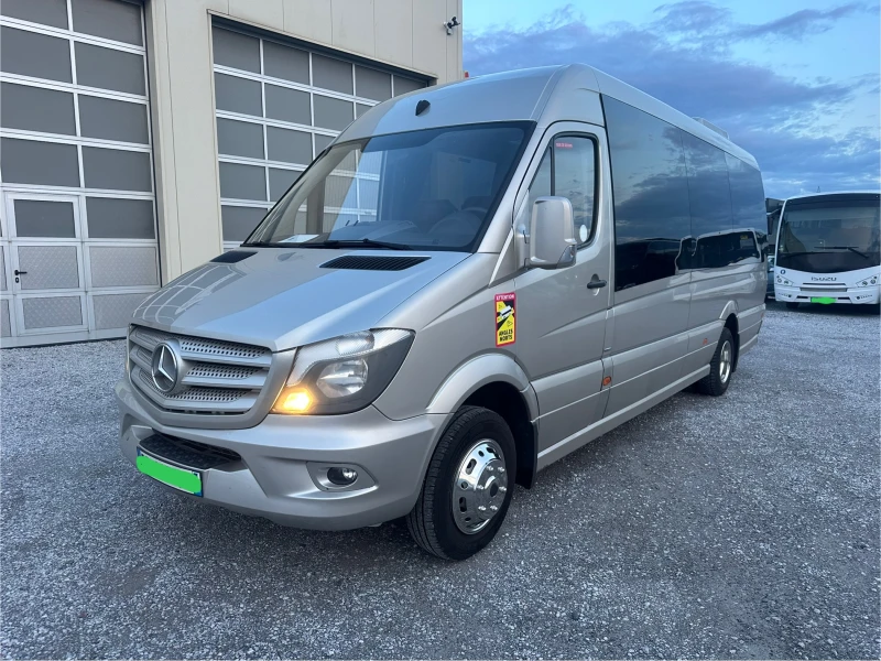 Mercedes-Benz Sprinter 519 двоен Климатик, 23 места, снимка 2 - Бусове и автобуси - 51012585