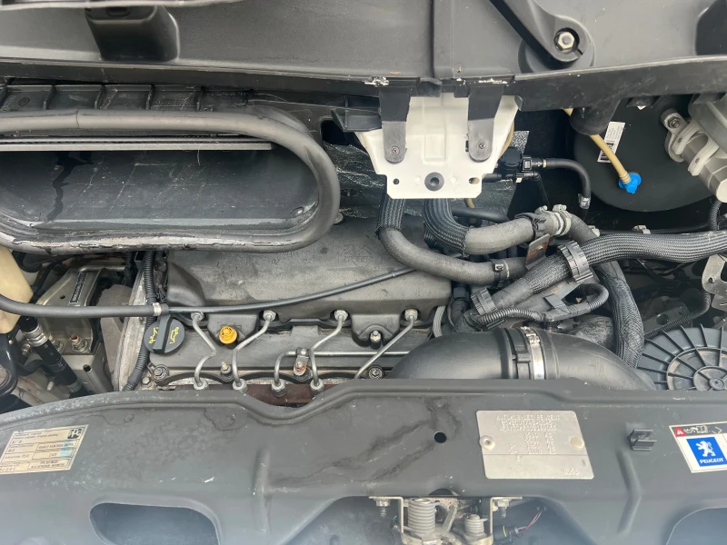 Peugeot Boxer 2.2HDI-110кс-ТОВАРЕН-НОВ ВНОС ОТ ИТАЛИЯ, снимка 17 - Бусове и автобуси - 51528347