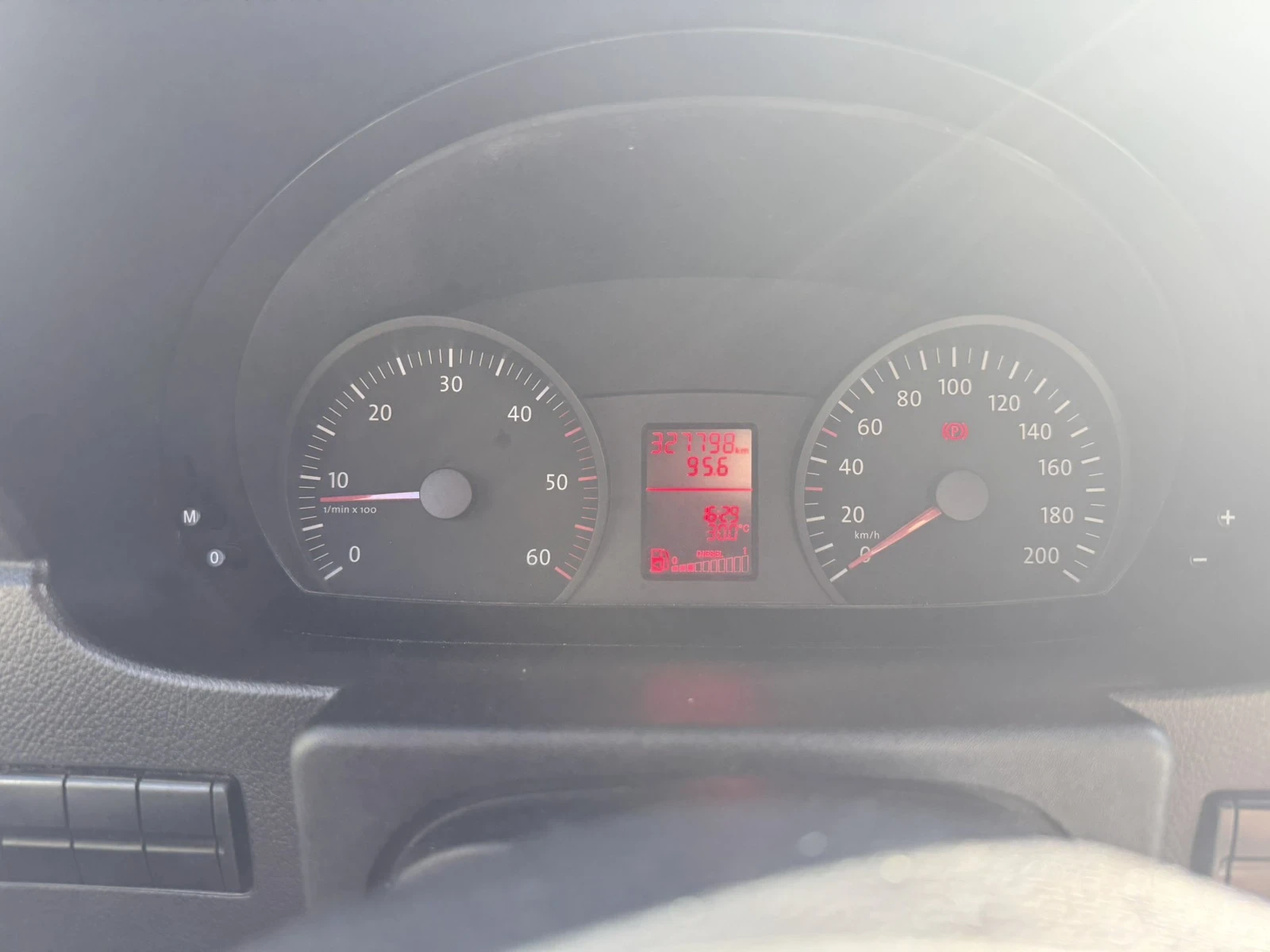 VW Crafter, снимка 9 - Бусове и автобуси - 56425931