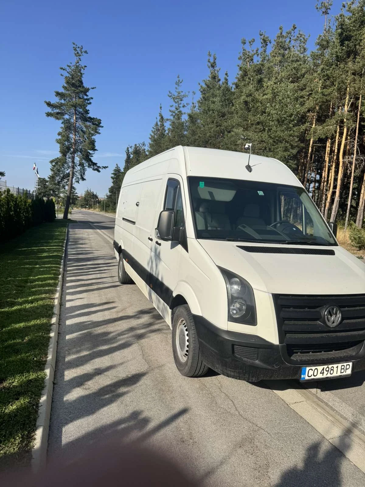 VW Crafter, снимка 6 - Бусове и автобуси - 56425931