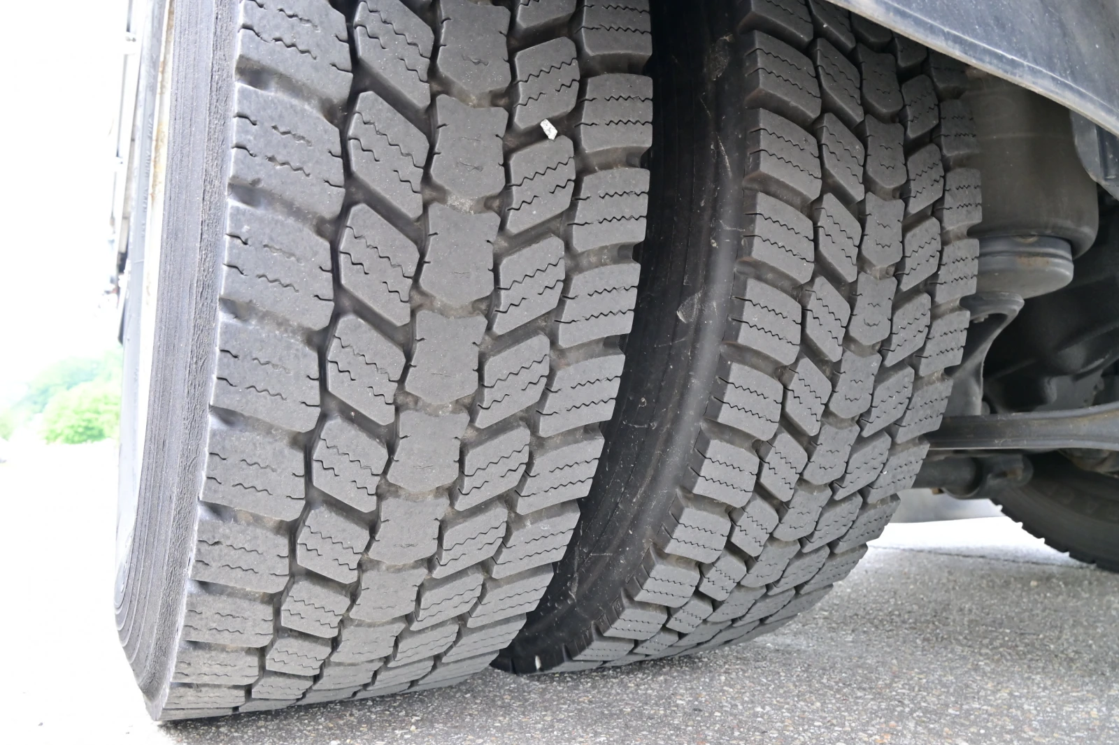 Volvo Fm 330 Борд Капаци Серв.Книжка, снимка 17 - Камиони - 55099140