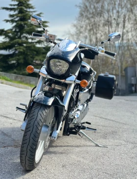 Suzuki Intruder VZ 1500 Швейцария 18 хил. км., снимка 2
