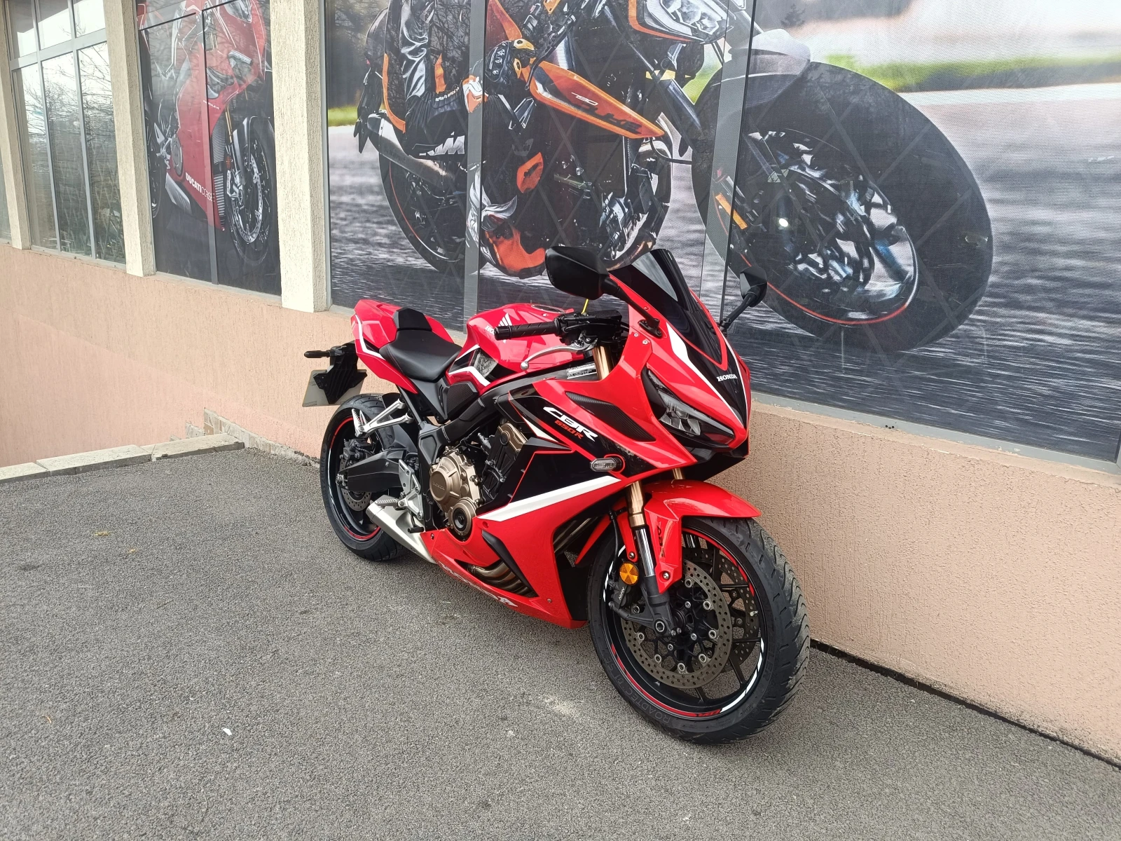 Honda Cbr 650F ABS LED A2, снимка 2 - Мотоциклети и мототехника - 53949405