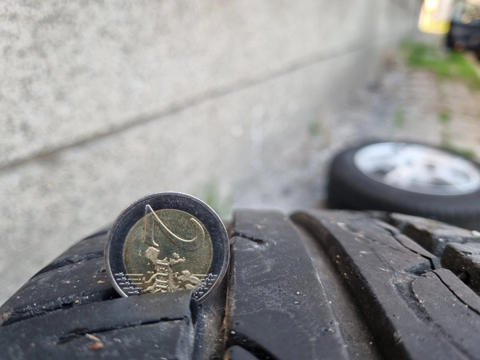 Гуми Летни 185/65R14, снимка 7 - Гуми и джанти - 54100273