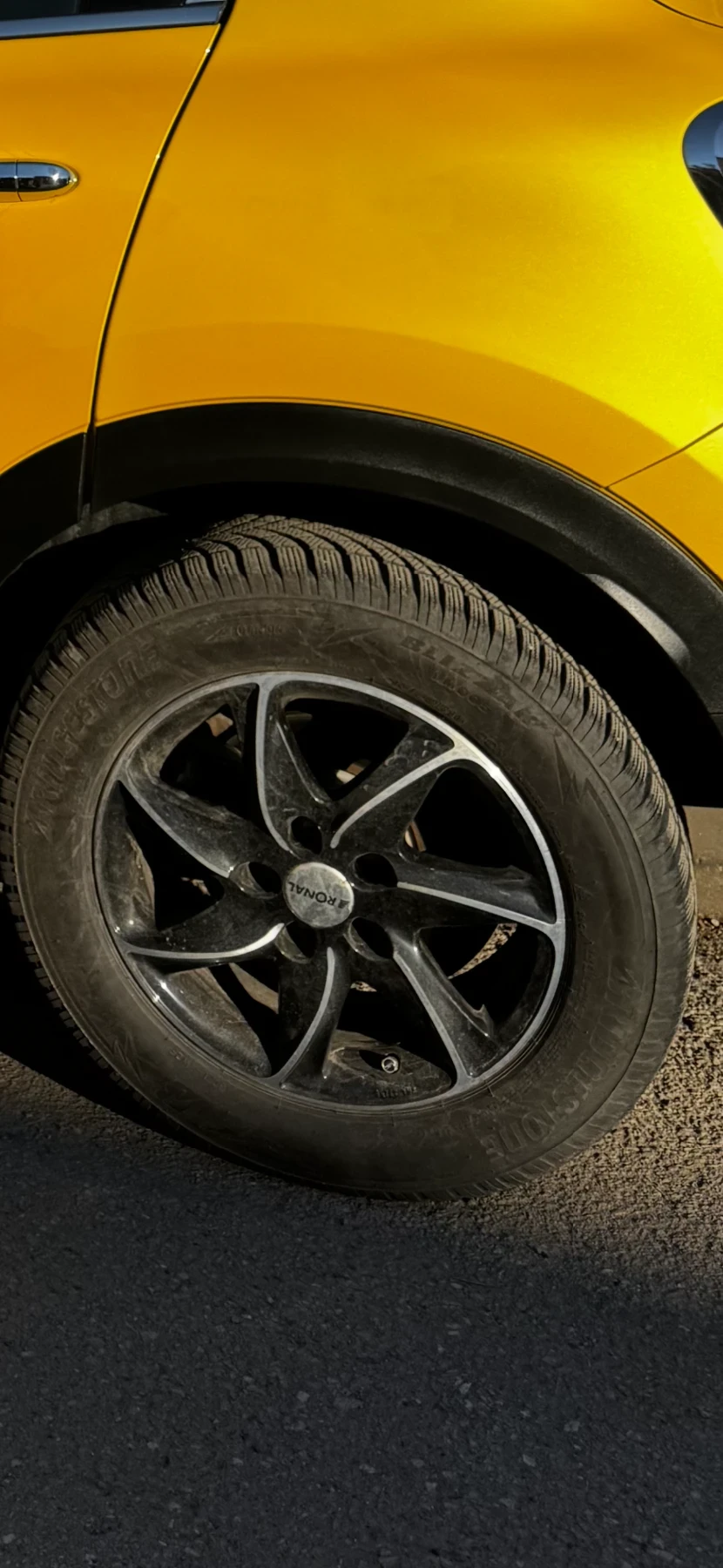 Гуми с джанти Bridgestone 215/55R16