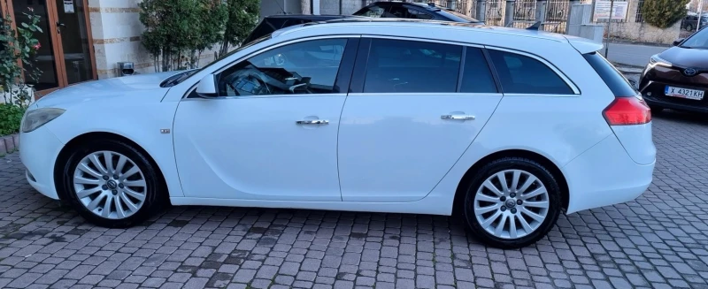 Opel Insignia 2.0 CDTI COSMOЧИП, снимка 4 - Автомобили и джипове - 47180613