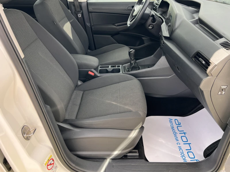 VW Caddy Life/2.0TDI/102k.c./6MT/6+ 1/ГАРАНЦИЯ, снимка 12 - Автомобили и джипове - 52196901