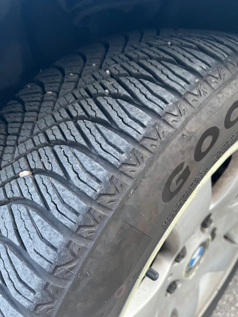 BMW 320, снимка 10 - Автомобили и джипове - 52729340