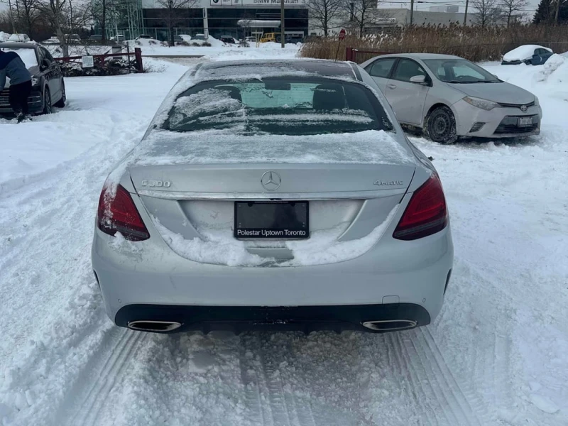 Mercedes-Benz C 300 * AWD * Панорама* CARFAX * БЕЗ ПЪРВОНАЧАЛНА ВНОСКА, снимка 4 - Автомобили и джипове - 53277586