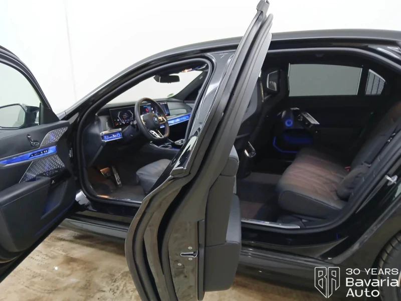 BMW i7 60e xDrive M Sport Paket, снимка 5 - Автомобили и джипове - 53431309