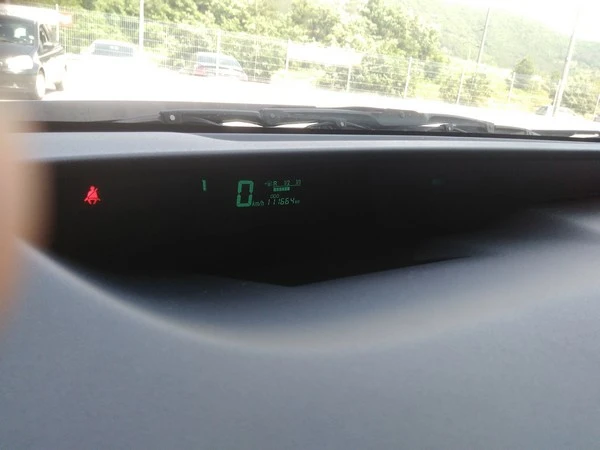 Toyota Prius  - изображение 8