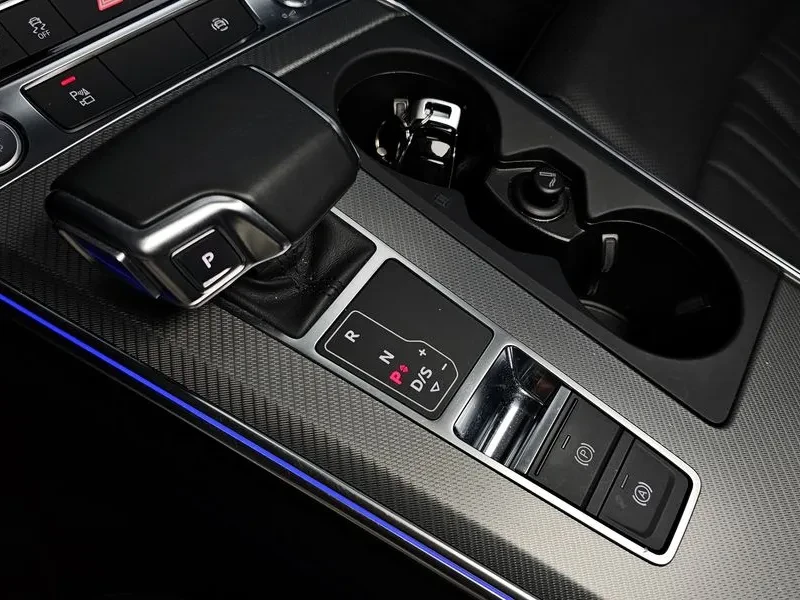 Audi A6 40 Tdi Quattro, снимка 8 - Автомобили и джипове - 55884112