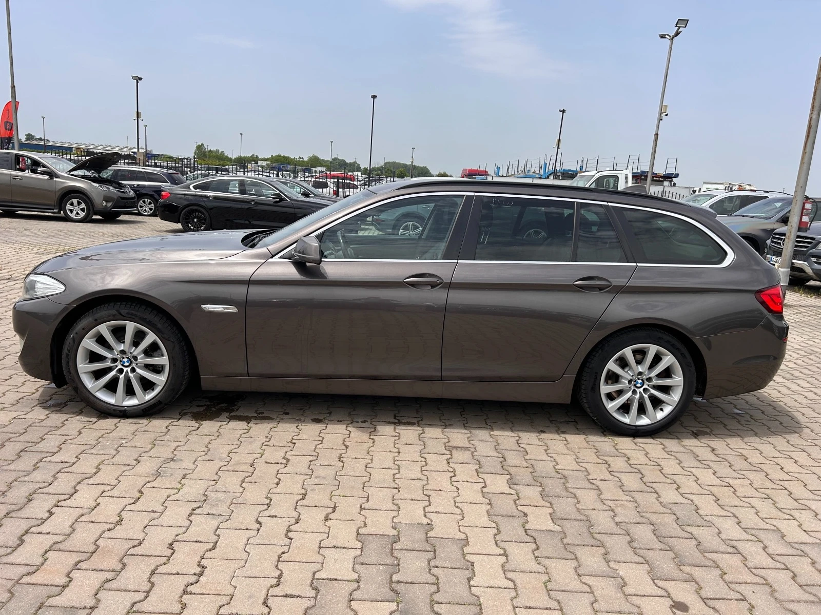 BMW 520 D AVTOMAT EURO 5 ЛИЗИНГ - изображение 9