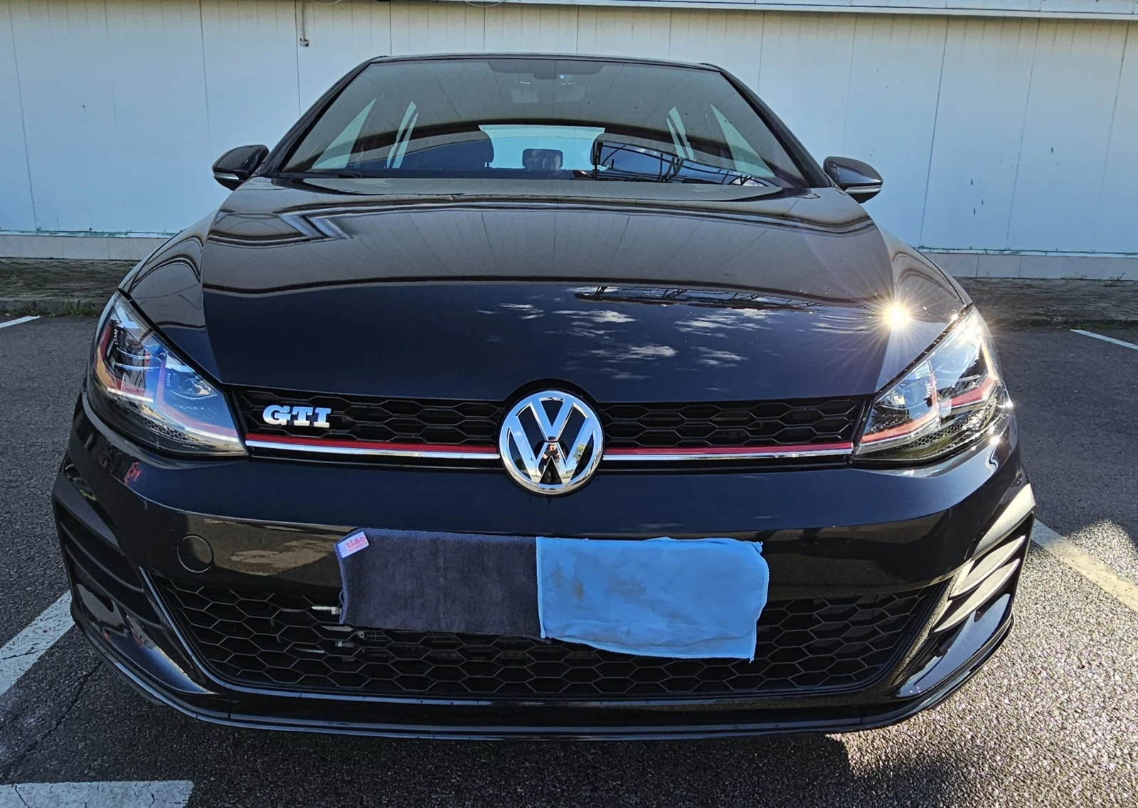 VW Golf 7.5 GTi 2.0 TSi - изображение 4