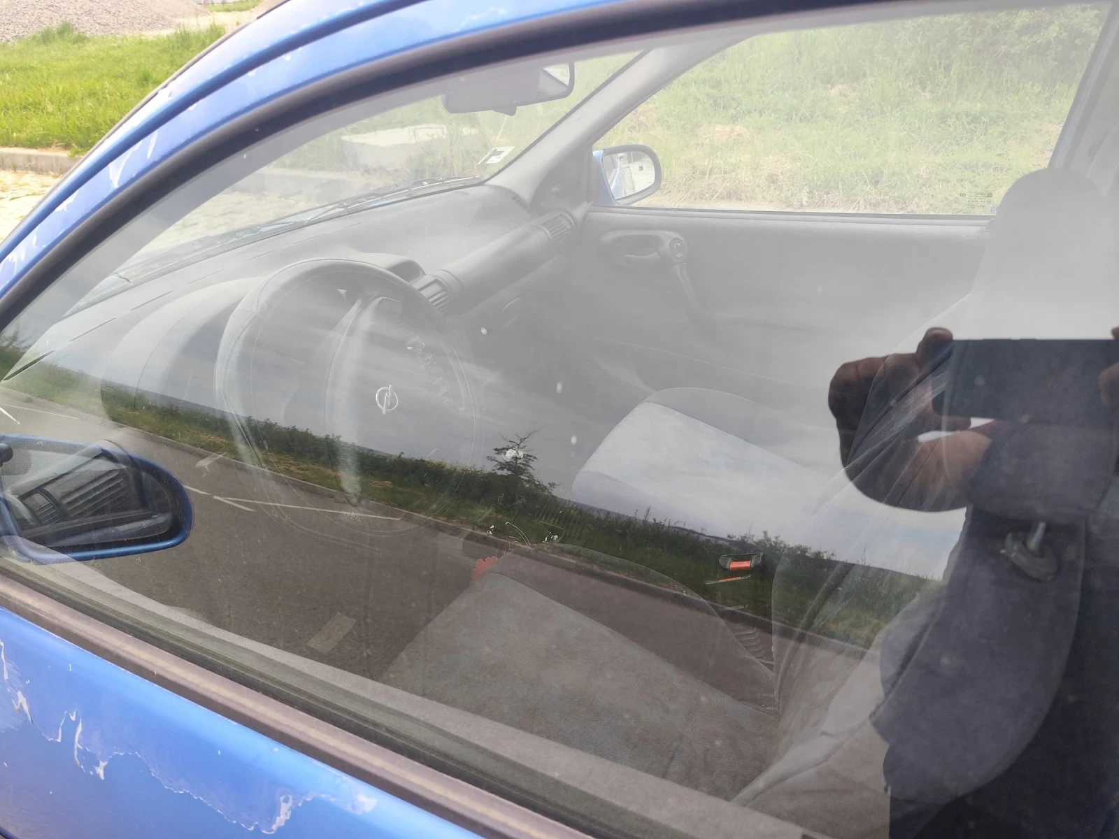 Opel Corsa 1.0 i - изображение 7