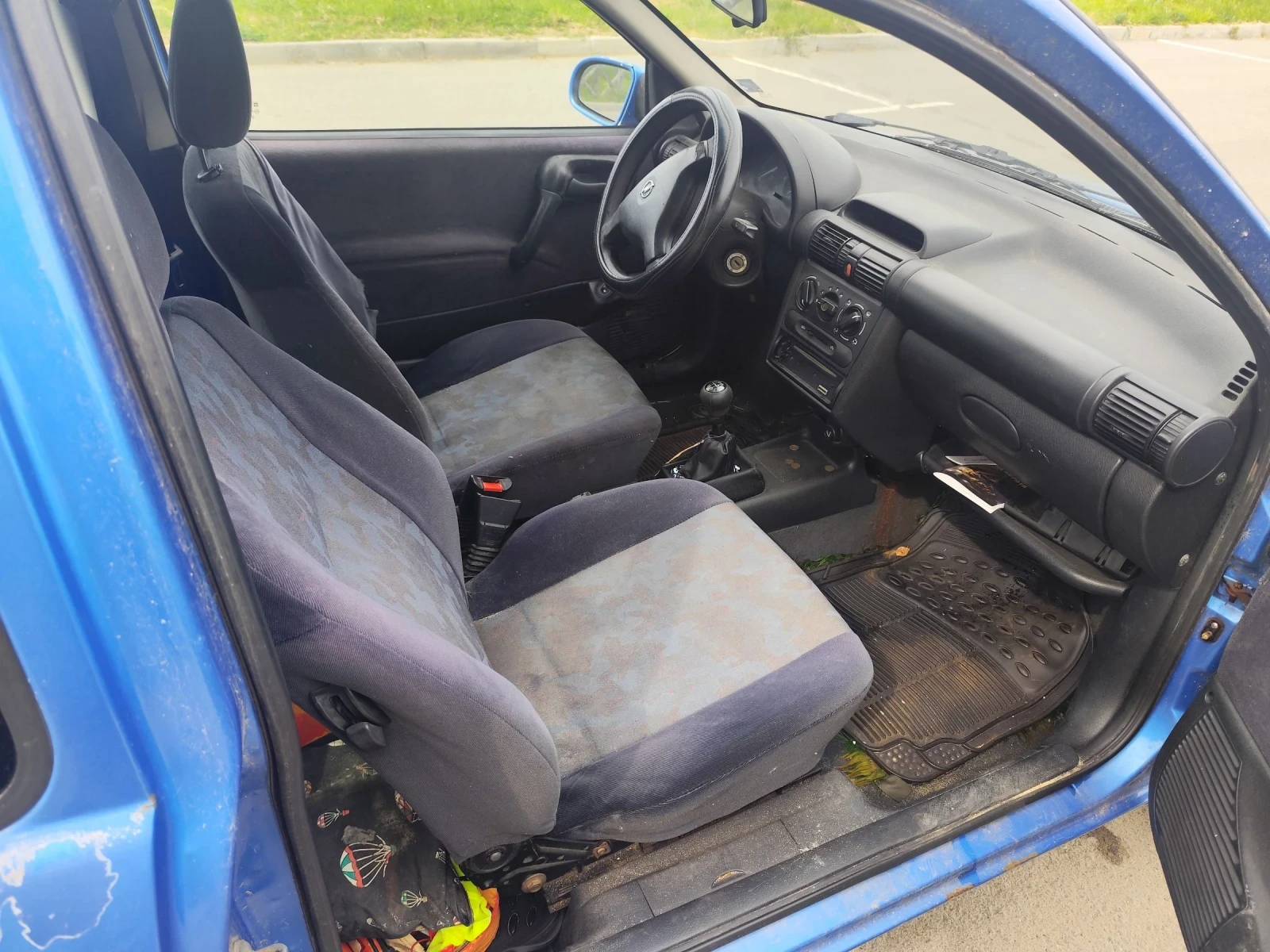 Opel Corsa 1.0 i - изображение 6
