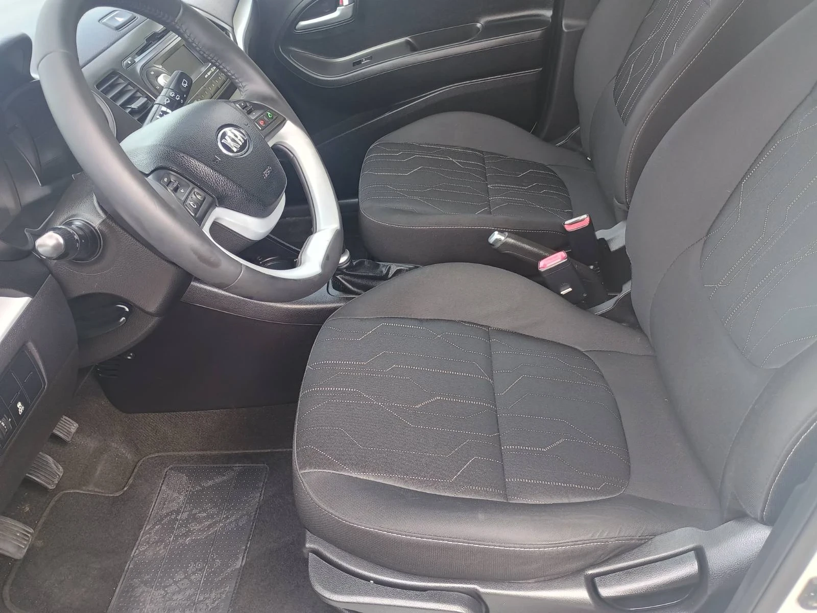 Kia Picanto 1.0 - изображение 9