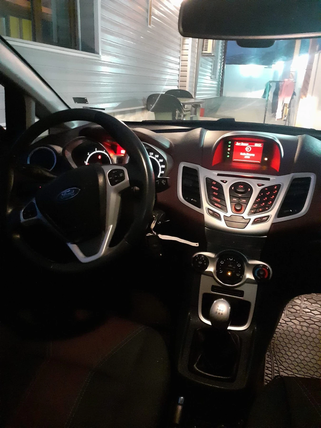 Ford Fiesta  - изображение 3