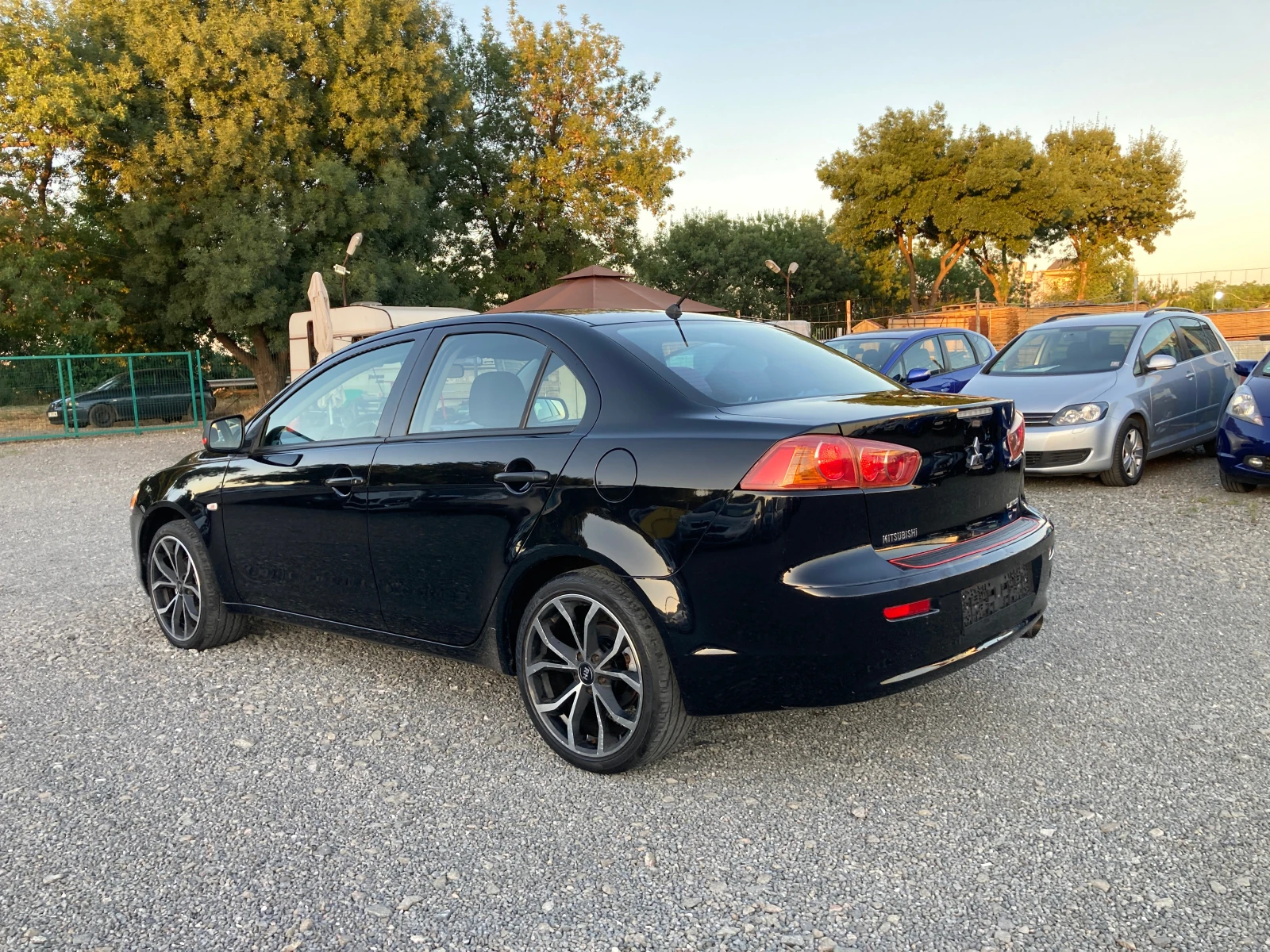 Mitsubishi Lancer 1.5 I Бензин+ Газ - изображение 6