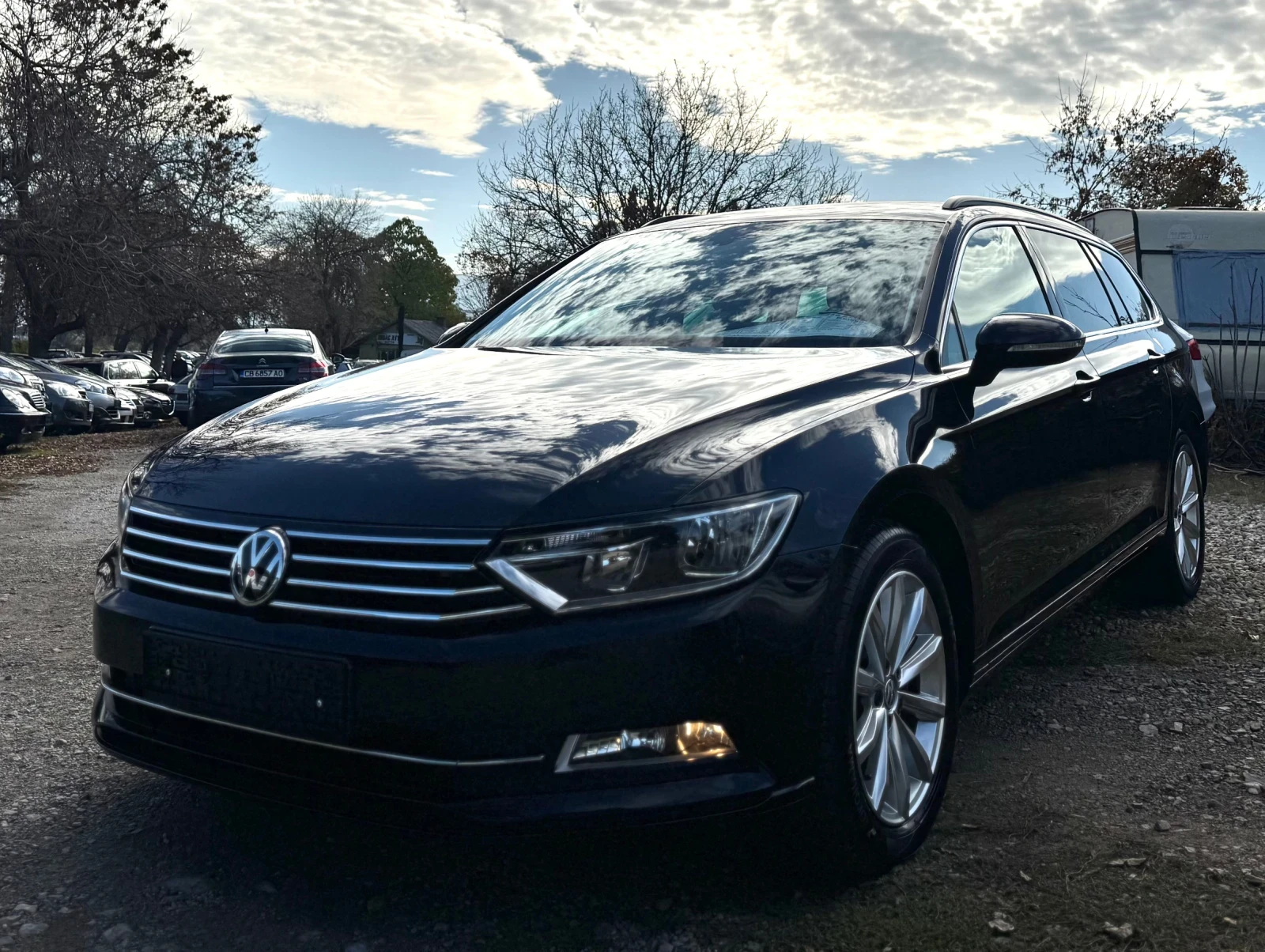 VW Passat * * 2.0TDI* * EXECUTIVE* * BLUEMOTION* * ITALIA* * | Mobile.bg   3