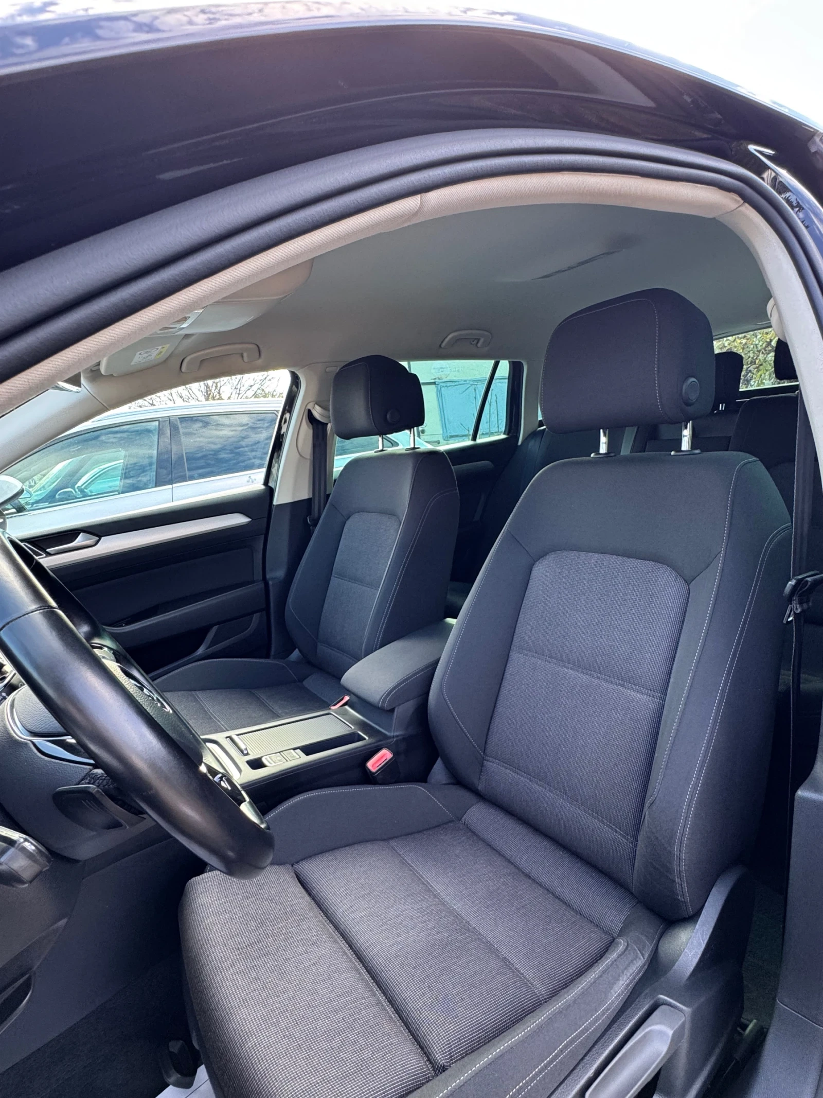 VW Passat * * 2.0TDI* * EXECUTIVE* * BLUEMOTION* * ITALIA* * | Mobile.bg   12