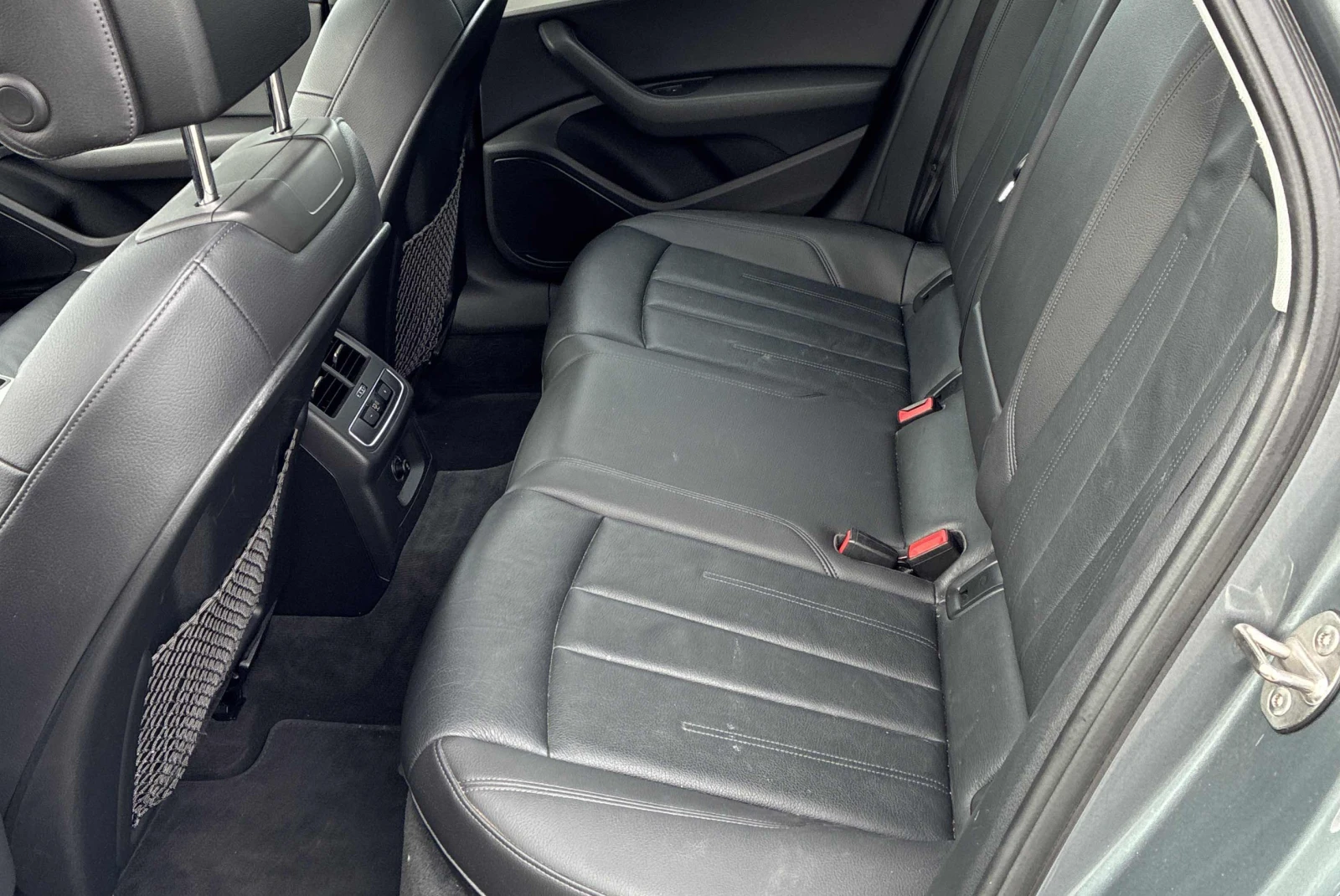 Audi A4 Auto, AWD, 2.0L  PROGRESSIV | Mobile.bg   17