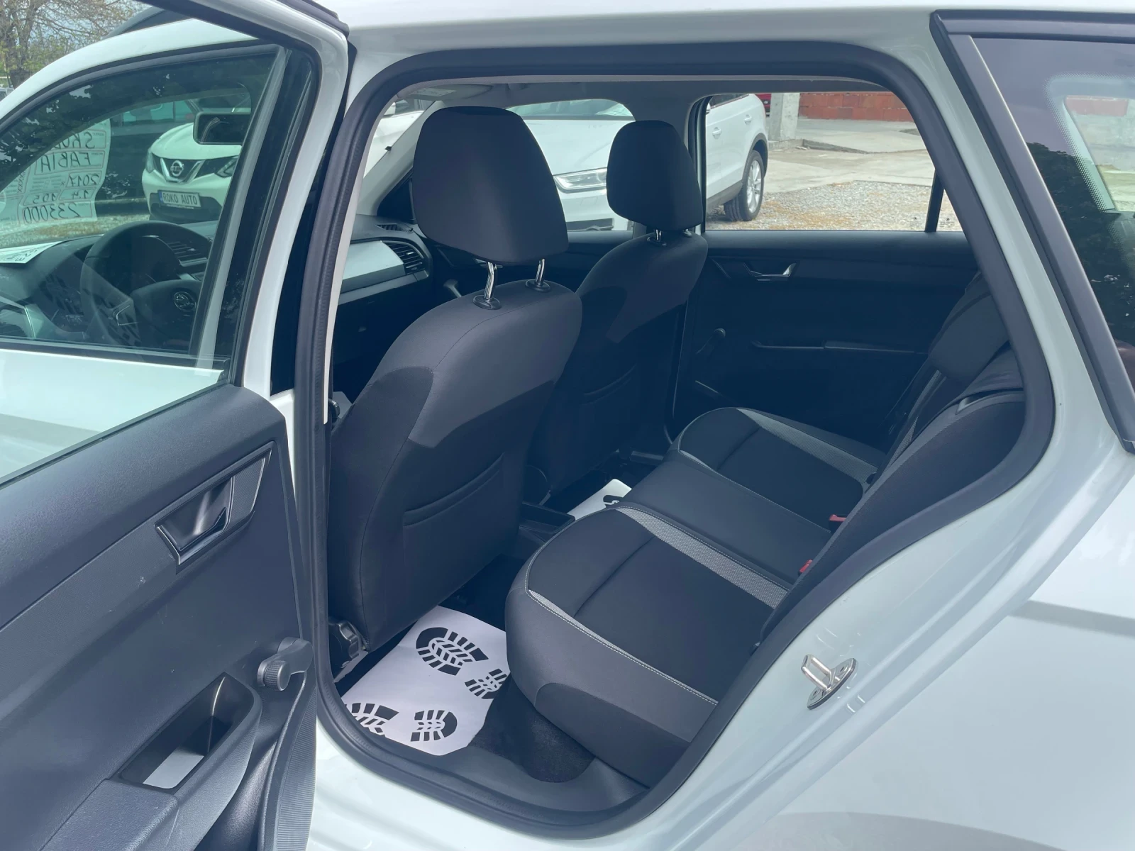 Skoda Fabia 1.4TDI105kc\DISTRONIK\NAVI | Mobile.bg � ����������� 10