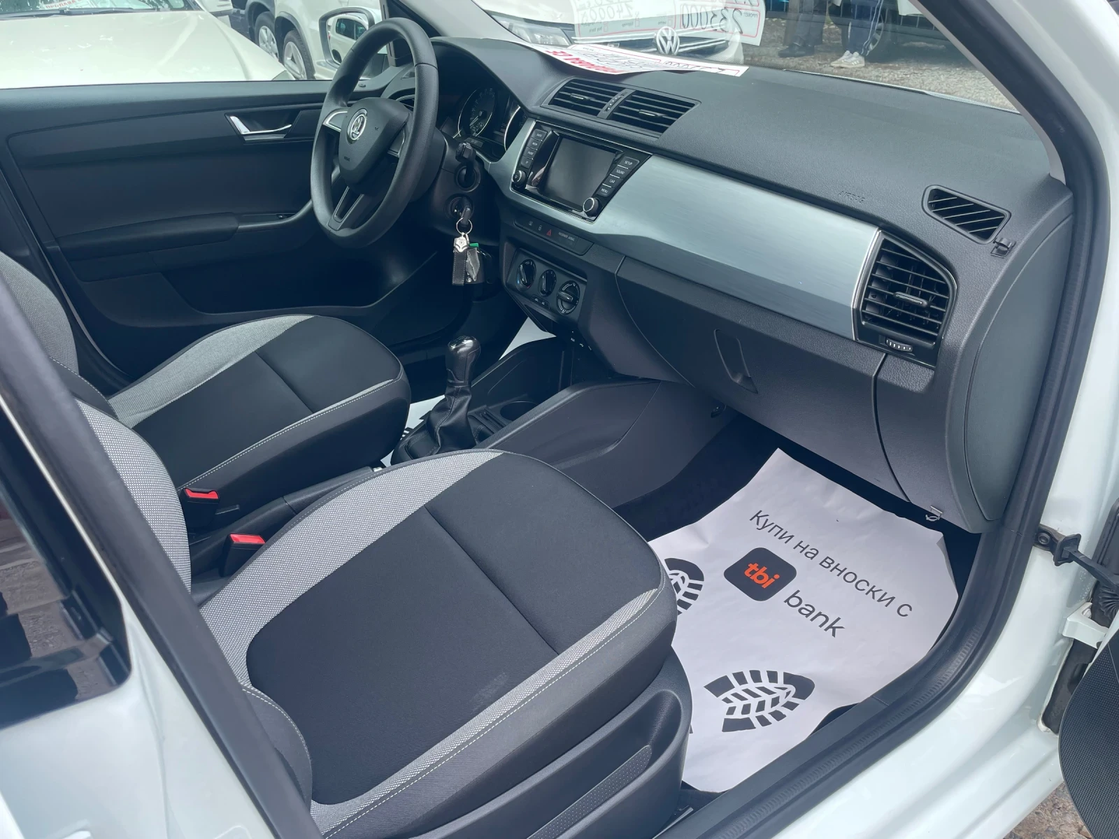 Skoda Fabia 1.4TDI105kc\DISTRONIK\NAVI | Mobile.bg � ����������� 13