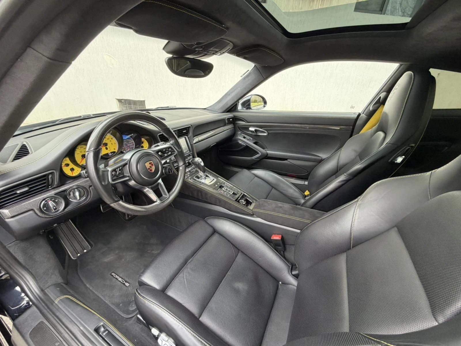 Porsche 911 TURBO S / ОБДУХВАНЕ / ПАНОРАМА  - изображение 9