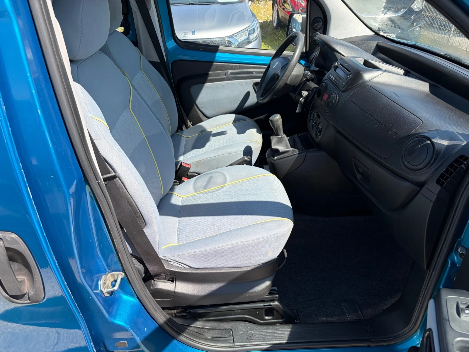 Peugeot Bipper 1.3d TOP, снимка 14 - Автомобили и джипове - 54592267
