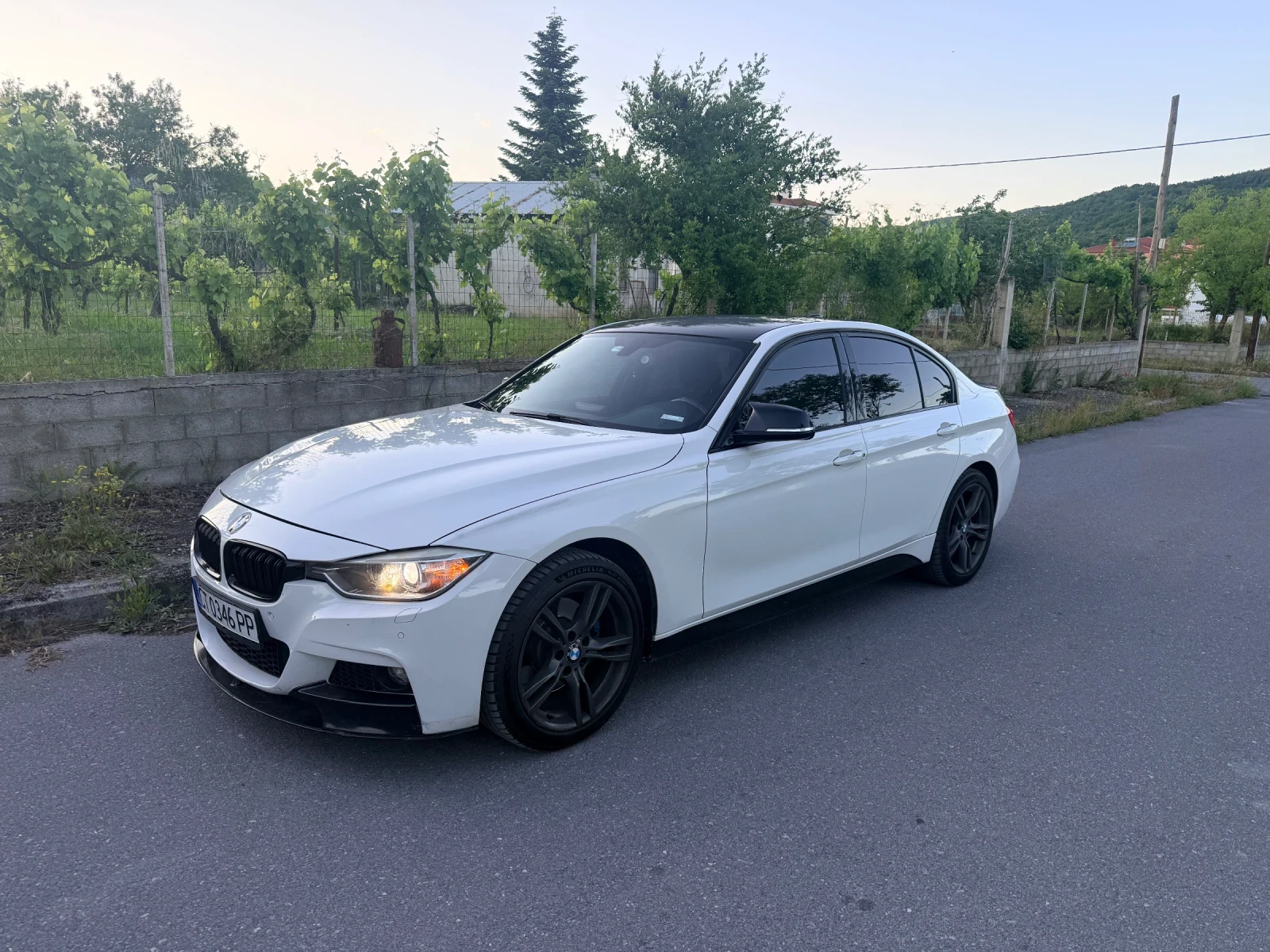 BMW 330, снимка 2 - Автомобили и джипове - 54622499