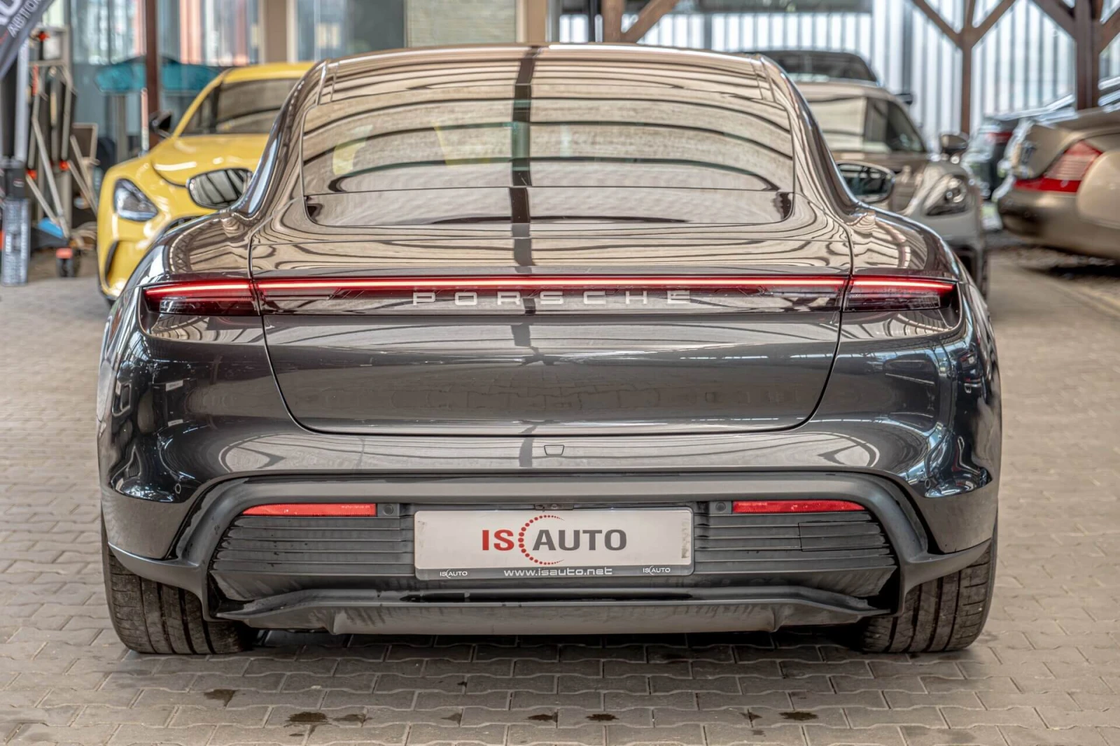 Porsche Taycan 4s Perf./PDLS/PESS/PVTS Plus/PASM/Камера 360/, снимка 4 - Автомобили и джипове - 54704315