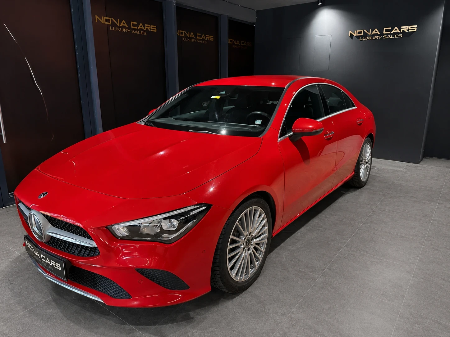 Mercedes-Benz CLA 200