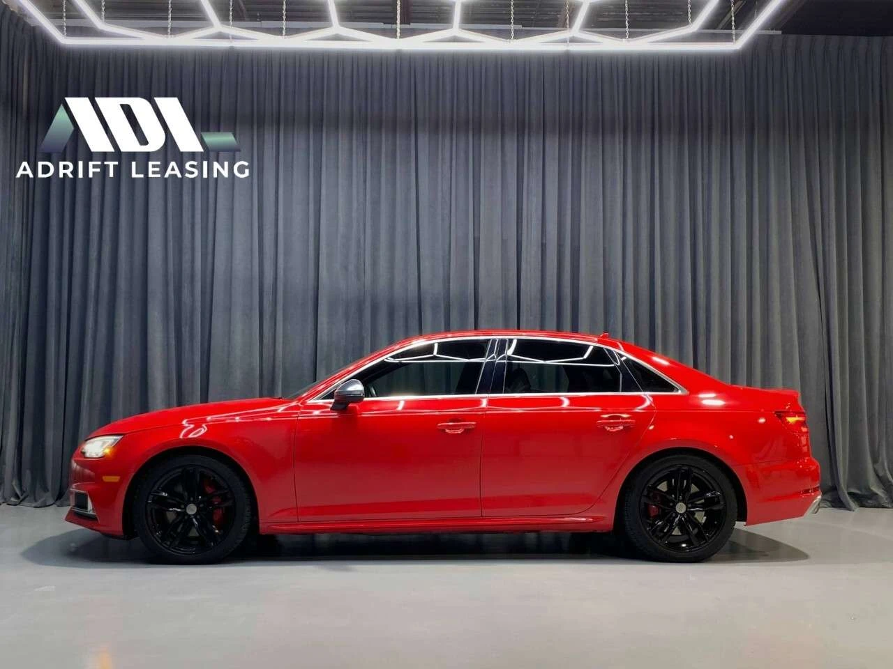 Audi S4 3.0 TFSI quattro Technik tiptronic, снимка 5 - Автомобили и джипове - 54905307