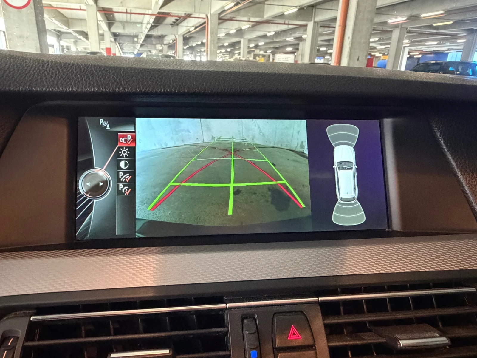 BMW 530 Xdrive/Pano/Keyless, снимка 11 - Автомобили и джипове - 55456241