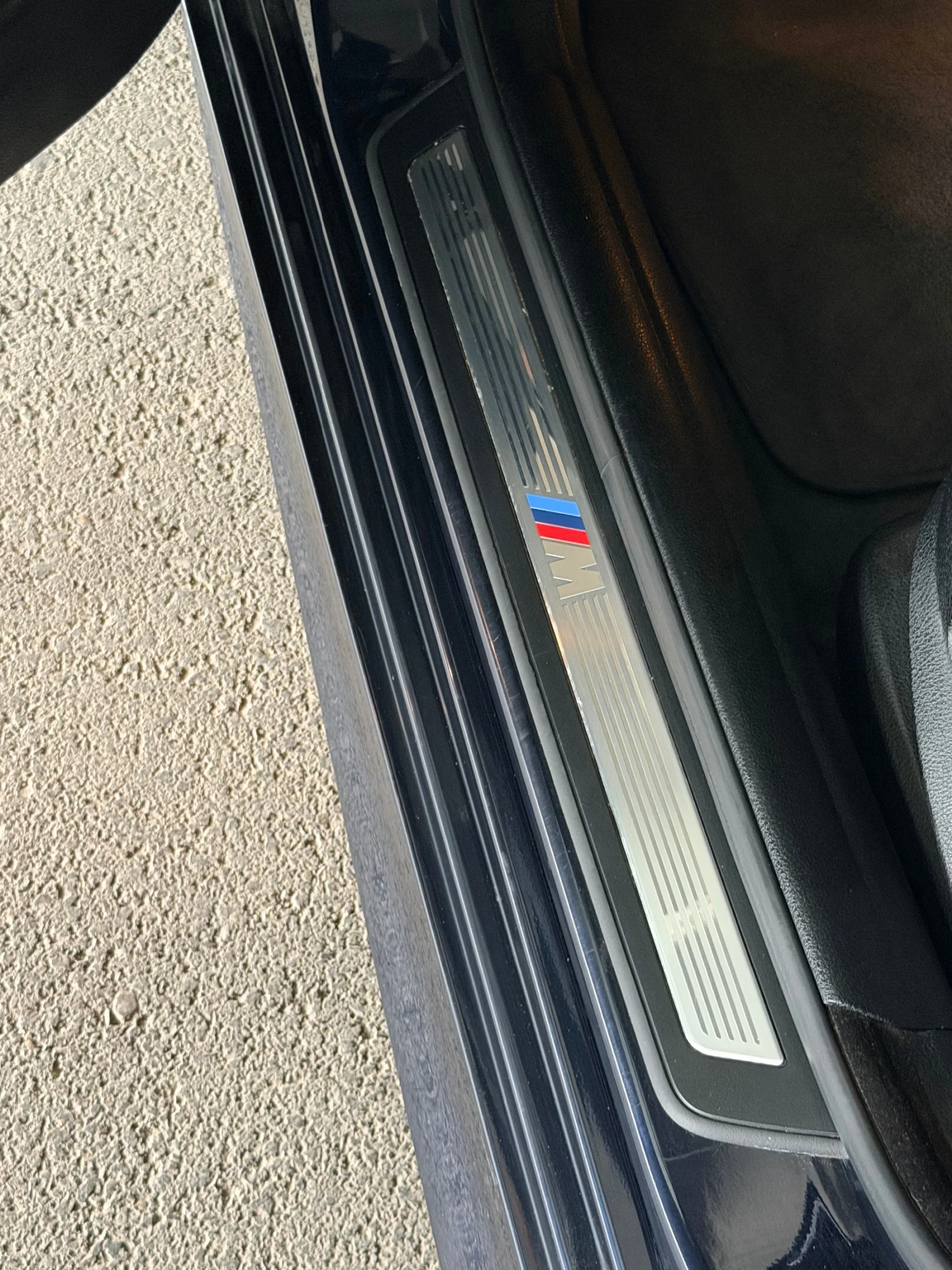 BMW 530 Xdrive/Pano/Keyless, снимка 12 - Автомобили и джипове - 55456241