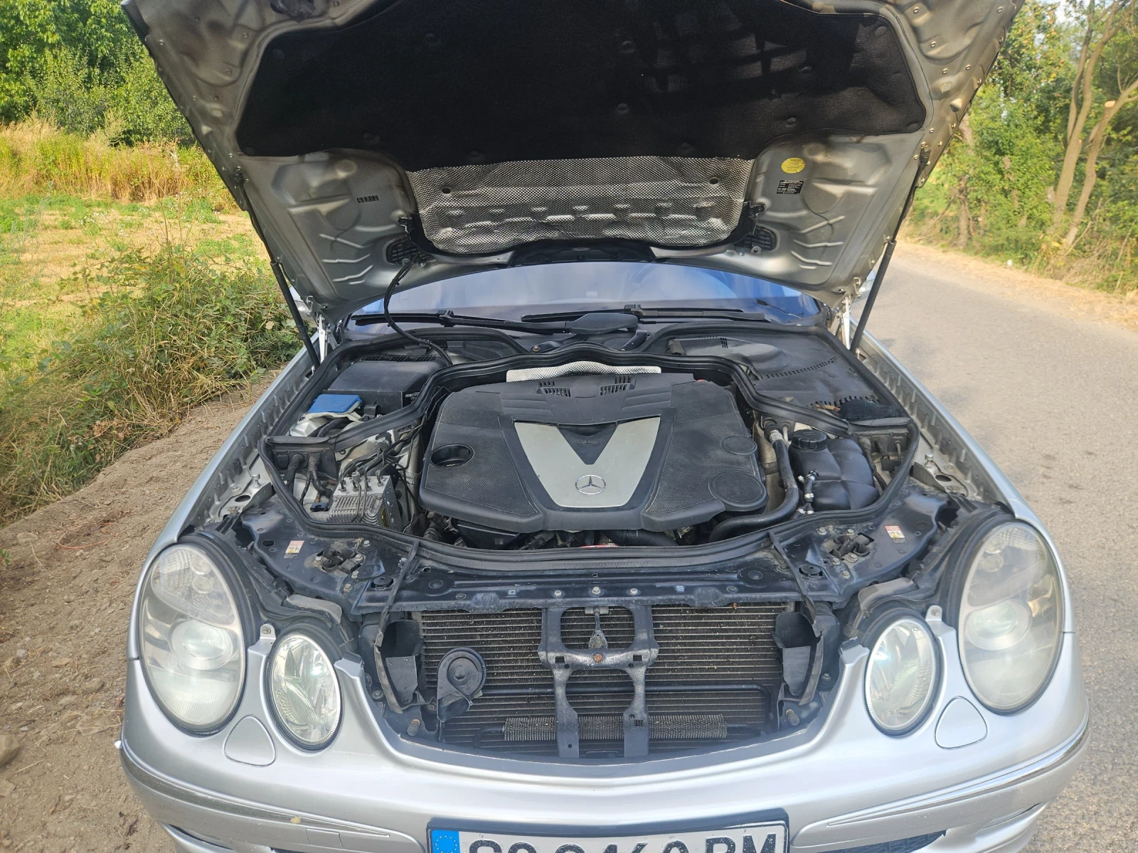 Mercedes-Benz E 320 320cdi , вс. пл. / работещ климатеоник/, снимка 3 - Автомобили и джипове - 55666662