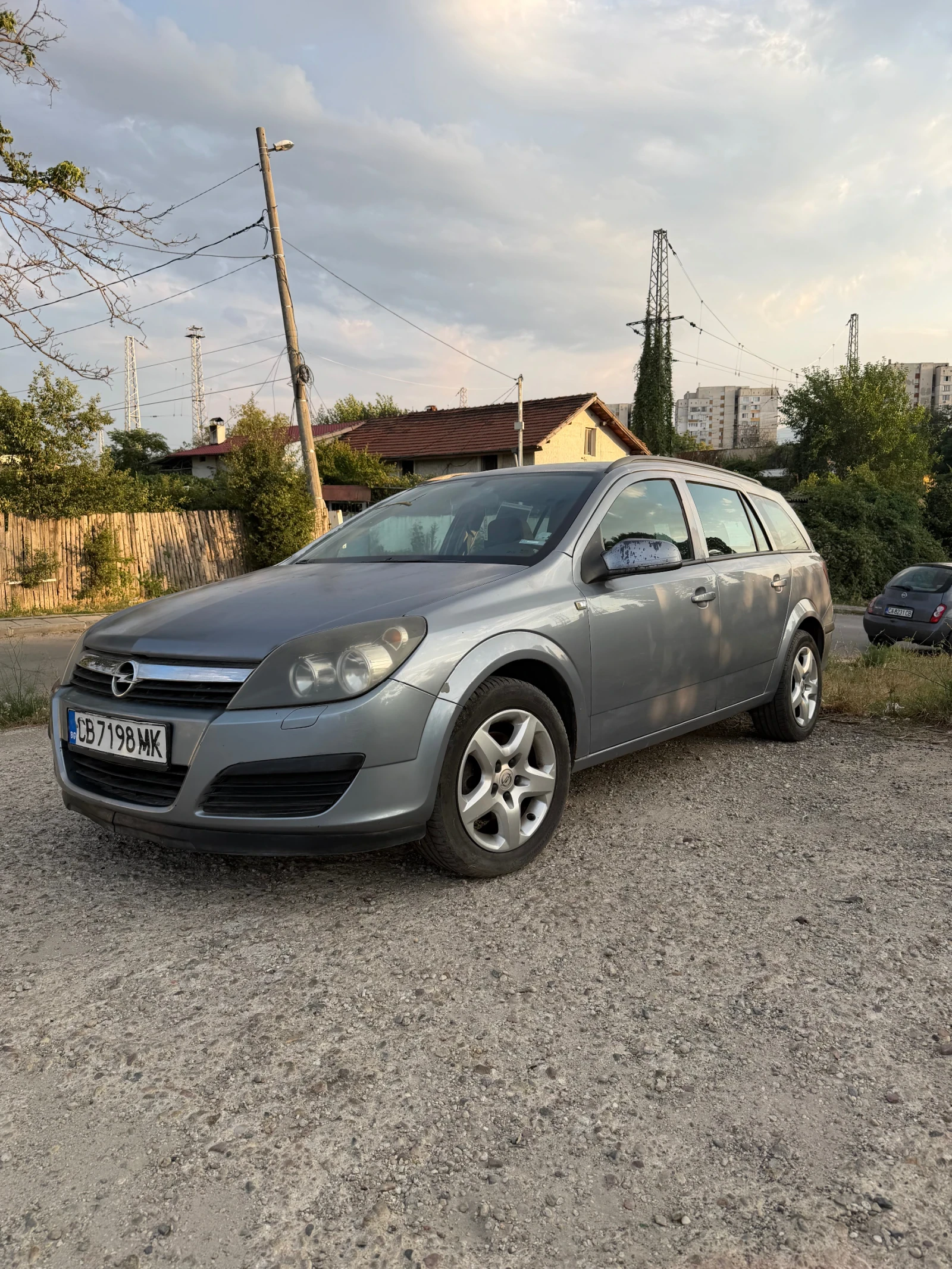 Opel Astra, снимка 2 - Автомобили и джипове - 55791624