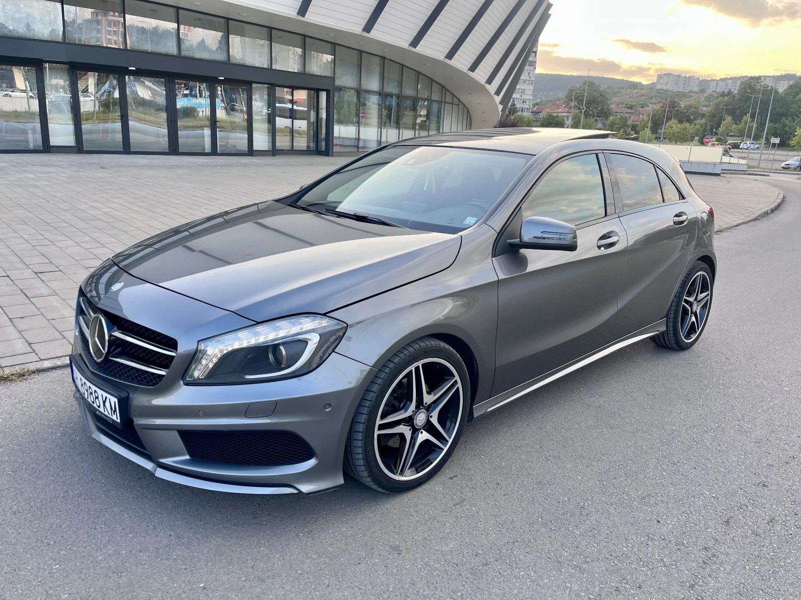 Mercedes-Benz A 200 AMG Pack