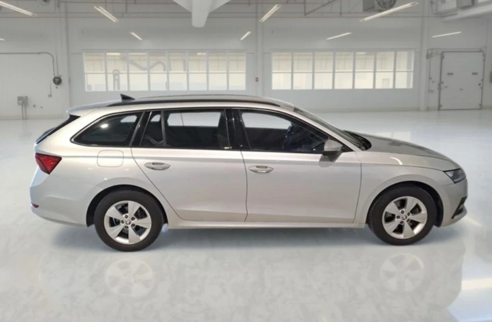 Skoda Octavia !!! ОЧАКВАН ВНОС !!! 2.0 TDI 150hp DIGITAL, снимка 3 - Автомобили и джипове - 55938089