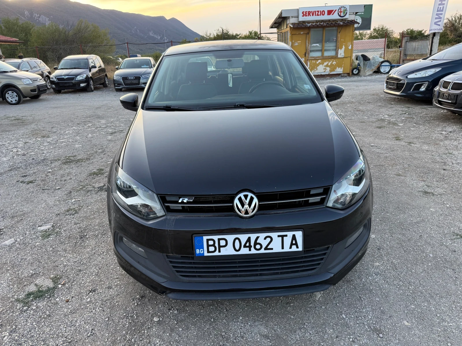 VW Polo 1.2 TDI R-LINE, снимка 3 - Автомобили и джипове - 55947196