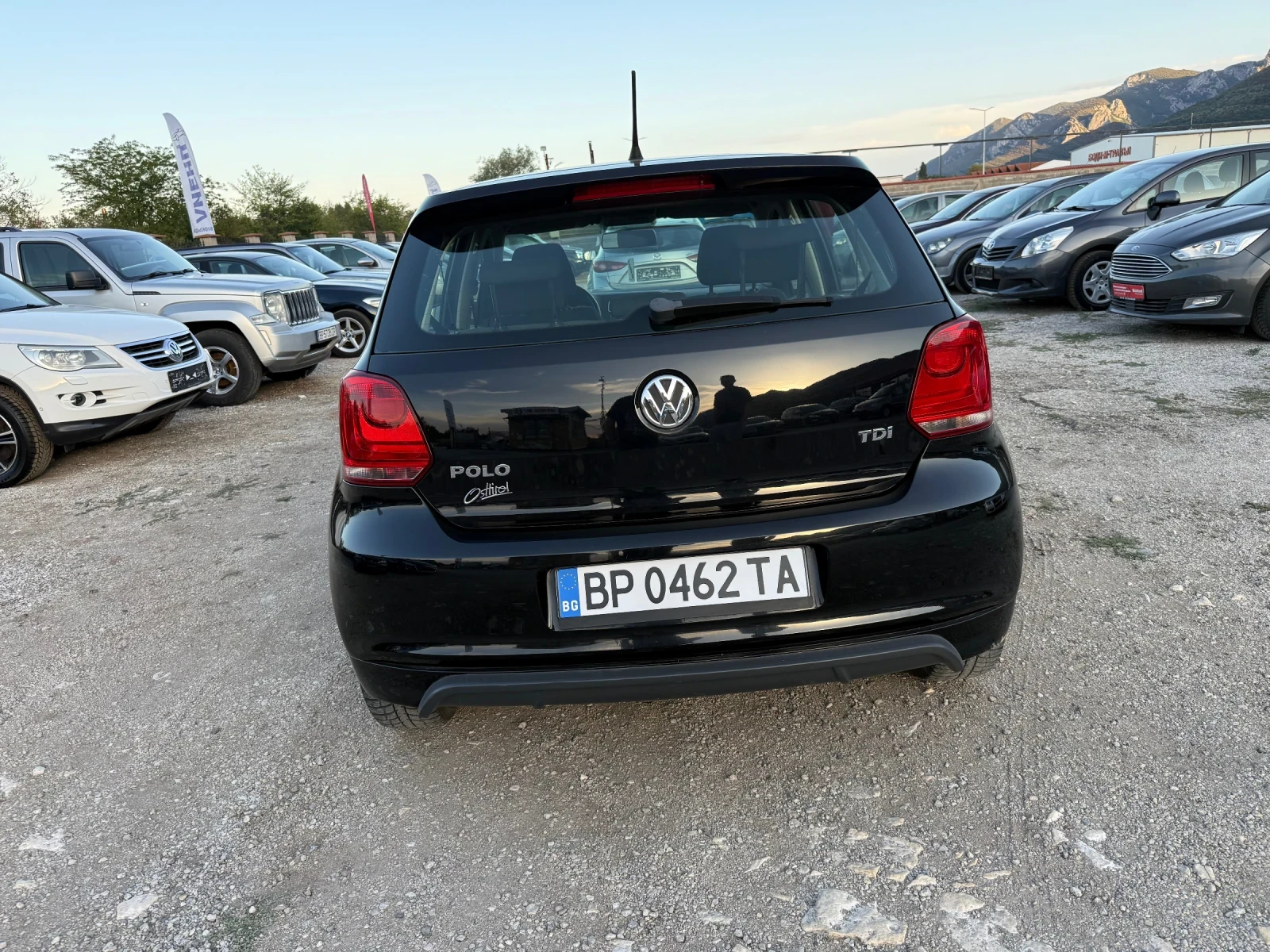 VW Polo 1.2 TDI R-LINE, снимка 7 - Автомобили и джипове - 55947196